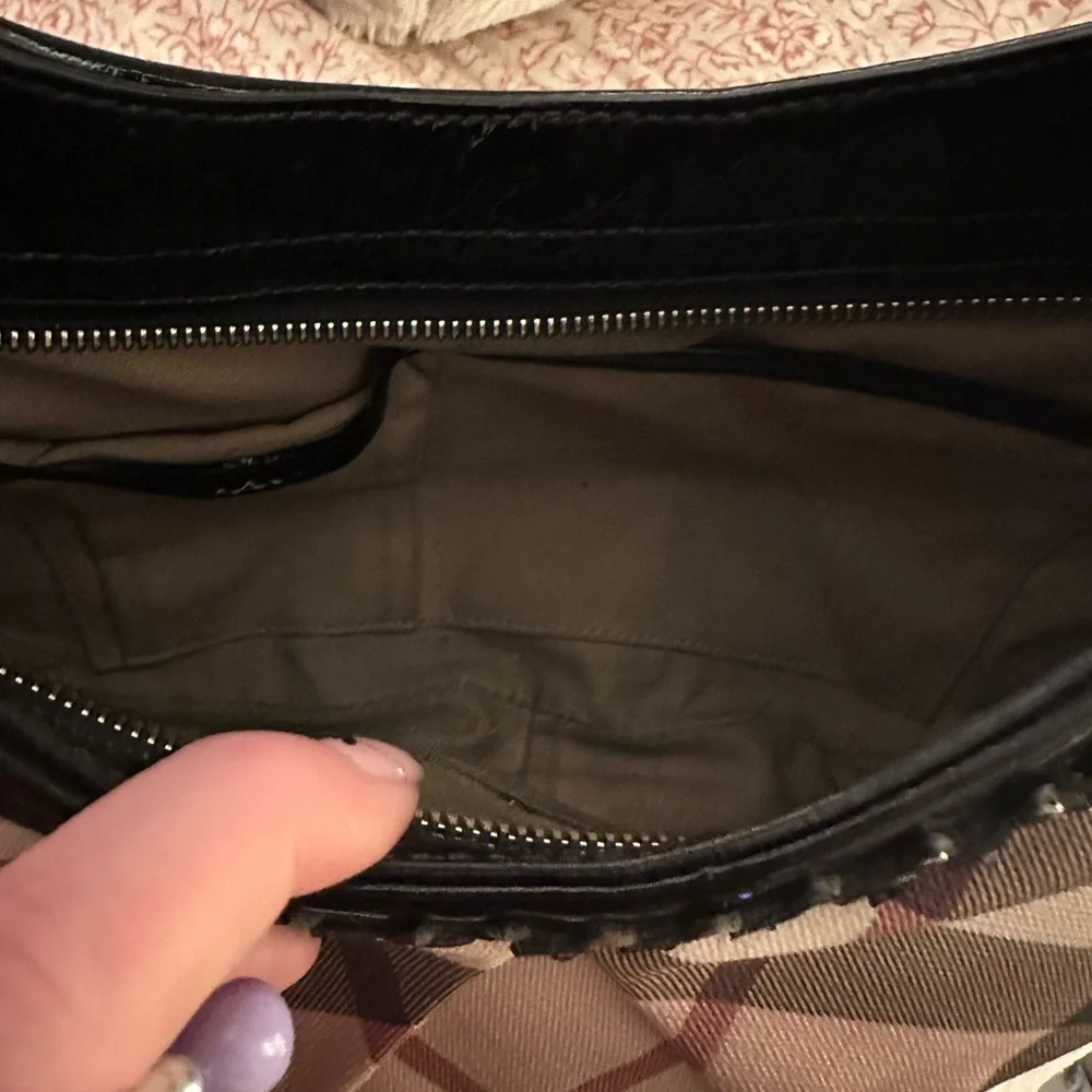 Burberry nova bag with stars - Picture 9 of 9